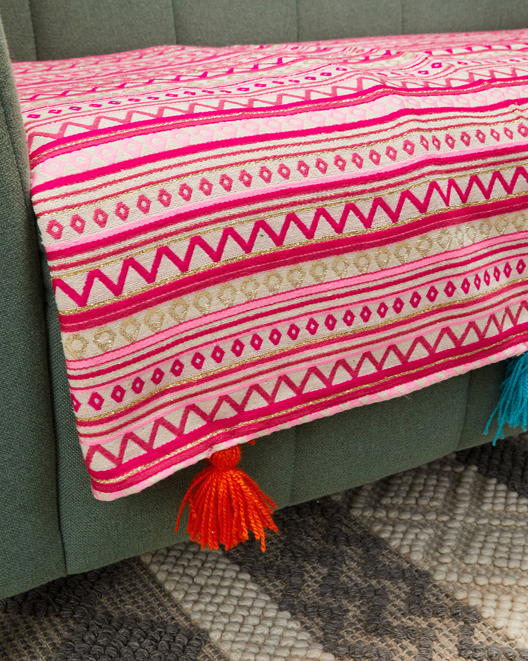 Artistic festive jacquard 2 seater sofa cover